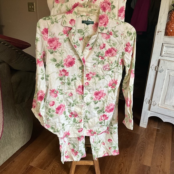 Lauren small ladies pajama set - Picture 6 of 8